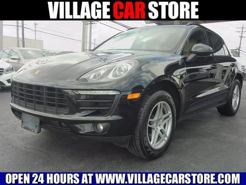 Black 2018 Porsche Macan