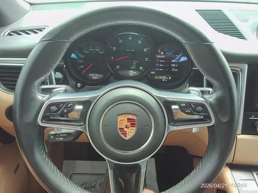 Black 2018 Porsche Macan