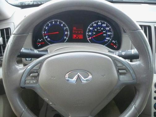 2007 INFINITI G35x Base