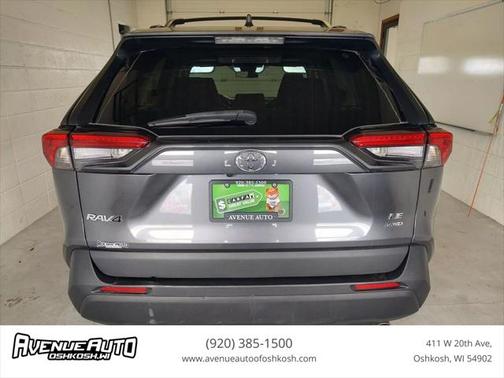 2021 Toyota RAV4 LE