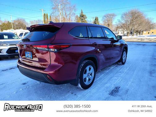 2022 Toyota Highlander LE