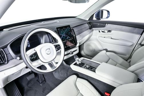 2026 Volvo XC90 B6 Ultra 7-Seater