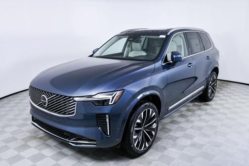 2026 Volvo XC90 B6 Ultra 7-Seater