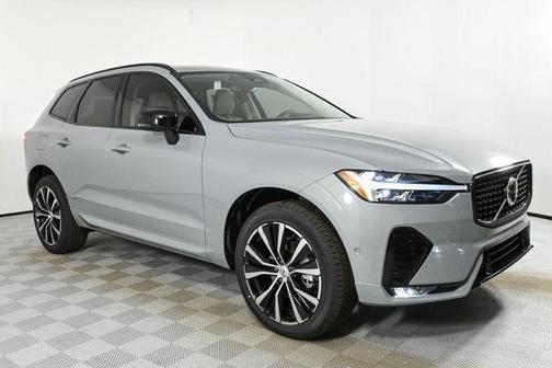 2025 Volvo XC60 B5 Plus