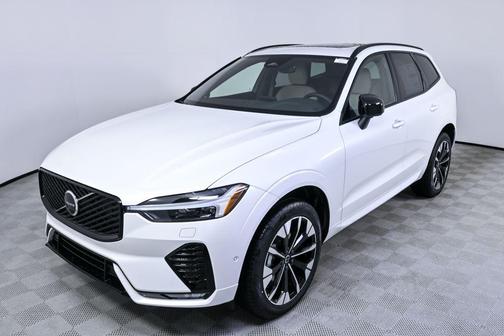2026 Volvo XC60 B5 Plus