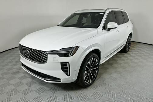 2026 Volvo XC90 B6 Plus 7-Seater