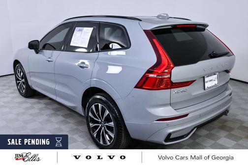 2025 Volvo XC60 B5 Core