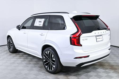 2026 Volvo XC90 Ultra Dark Theme, B6 AWD Gas (mild hybrid), Gasoline, 7 Seats