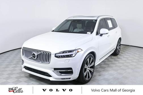 Crystal White Metallic 2022 Volvo XC90 T6 Inscription
