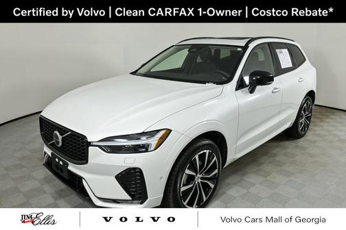 2023 Volvo XC60 B5 Plus Dark Theme