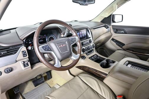 2017 GMC Yukon XL SLT