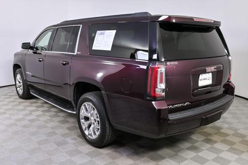 2017 GMC Yukon XL SLT