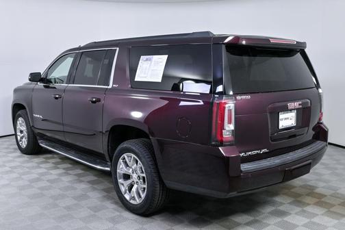 2017 GMC Yukon XL SLT