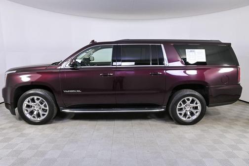 2017 GMC Yukon XL SLT