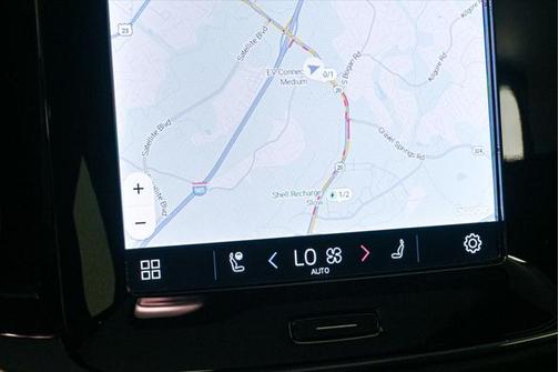 2024 Volvo C40 Recharge Pure Electric Twin Plus