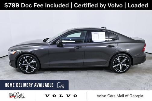 Platinum Grey Metallic 2025 Volvo S60 B5 Plus