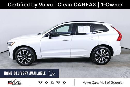Crystal White Metallic 2024 Volvo XC60 B5 Plus Dark Theme