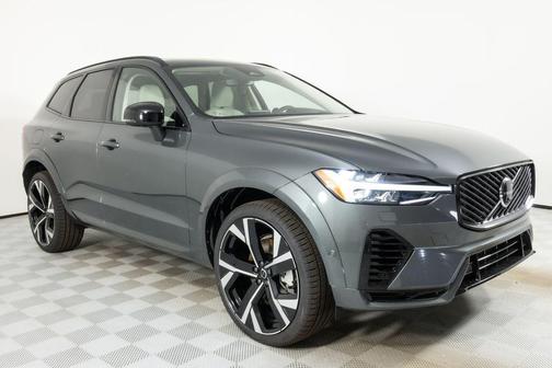 2026 Volvo XC60 Plug-In Hybrid T8 Ultra
