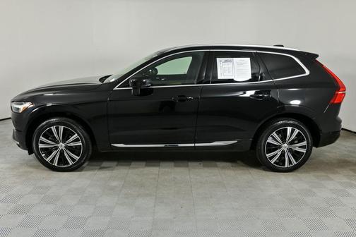 2022 Volvo XC60 B5 Inscription