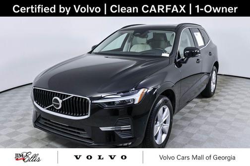 Onyx Black Metallic 2022 Volvo XC60 B5 Momentum