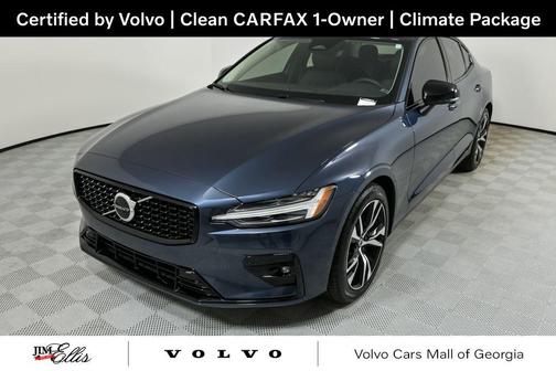 2023 Volvo S60 B5 Core Dark Theme