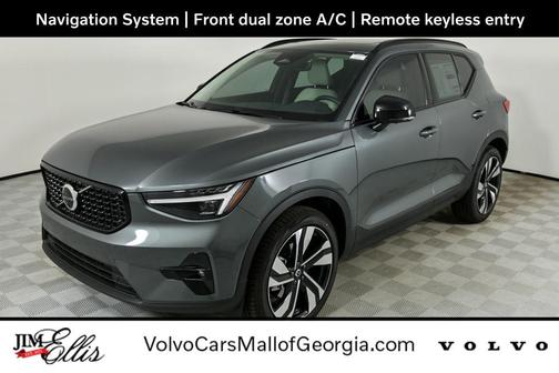 2026 Volvo XC40 B5 Ultra