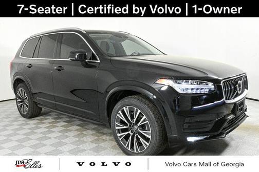 2022 Volvo XC90 T6 Momentum
