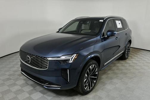 2026 Volvo XC90 B6 Plus 7-Seater