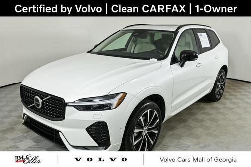2024 Volvo XC60 B5 Plus Dark Theme