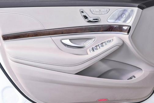 Diamond White 2017 Mercedes-Benz S-Class S 550