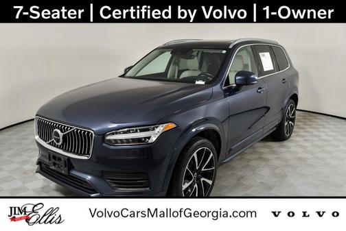2022 Volvo XC90 T6 Momentum