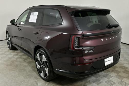 2025 Volvo EX90 Twin Motor Ultra