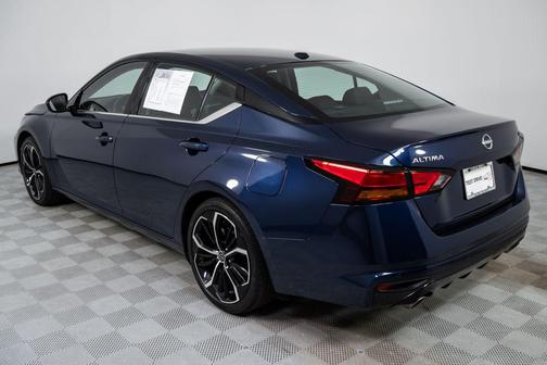 2024 Nissan Altima SR FWD