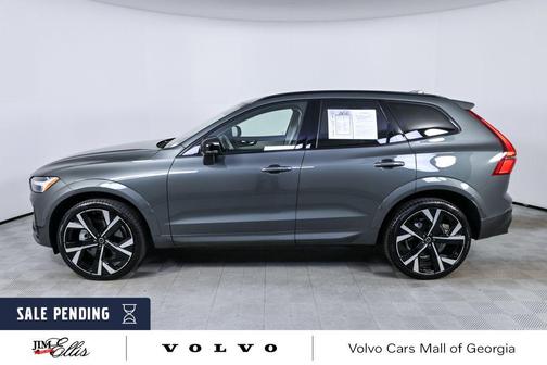 2026 Volvo XC60 B5 Ultra