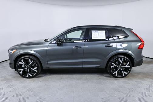 2026 Volvo XC60 B5 Ultra