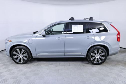 2024 Volvo XC90 Recharge Plug-In Hybrid T8 Plus Bright Theme 7-Seater