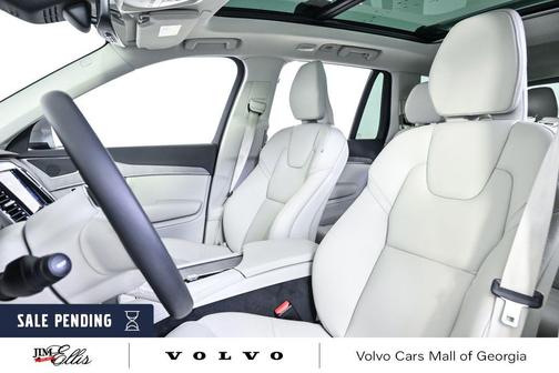 2024 Volvo XC90 Recharge Plug-In Hybrid T8 Plus Bright Theme 7-Seater