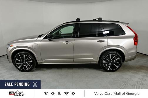 2023 Volvo XC90 Recharge Plug-In Hybrid T8 Ultimate Dark Theme 7-Seater