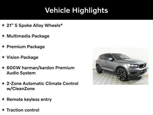 2019 Volvo XC40 T5 Momentum