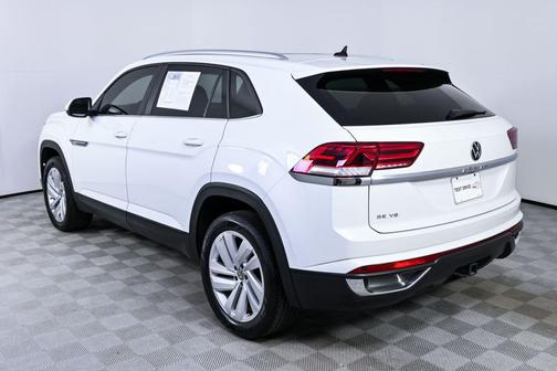 2022 Volkswagen Atlas Cross Sport 3.6L V6 SE w/Technology