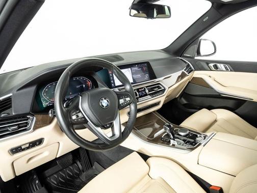 Alpine White 2021 BMW X5 xDrive40i