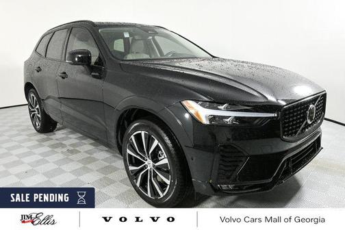 2025 Volvo XC60 B5 Plus