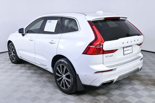 2019 Volvo XC60 Recharge Plug-In Hybrid T8 Inscription