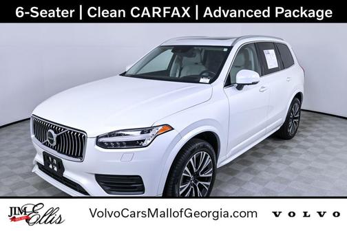 2020 Volvo XC90 T6 Momentum