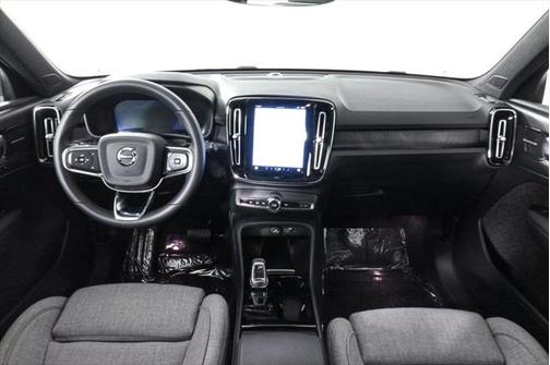 2024 Volvo XC40 Recharge Pure Electric Ultimate