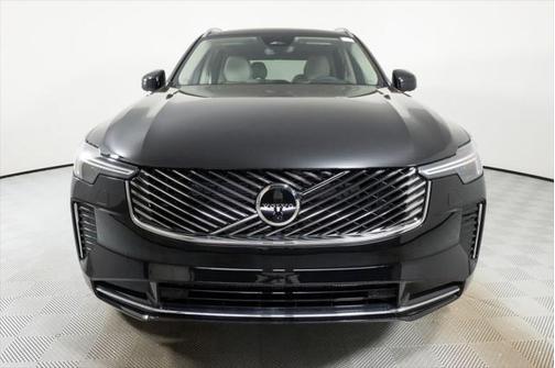 2026 Volvo XC90 B6 Ultra 6-Seater