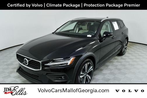 2024 Volvo V60 Cross Country B5 Plus
