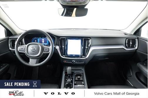 2024 Volvo S60 B5 Core Dark Theme