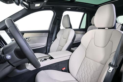 2026 Volvo XC90 Plug-In Hybrid Plus, T8 AWD, Electric/Gasoline, Bright, 7 Seats