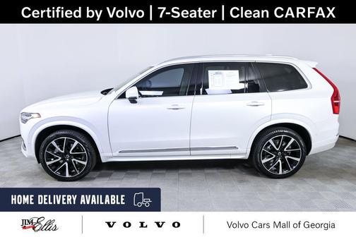 Crystal White Metallic 2023 Volvo XC90 B6 Plus 7-Seater